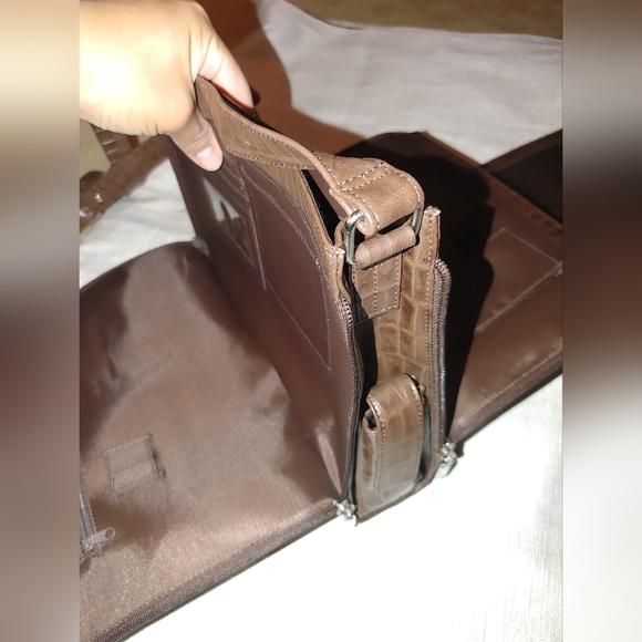 Wilsons leather Brown messenger bag - Picture 6 of 8